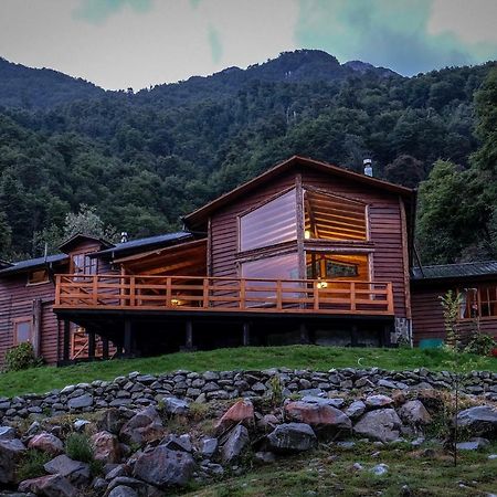 La Cabana Fishing Lodge Puerto Ramirez ภายนอก รูปภาพ