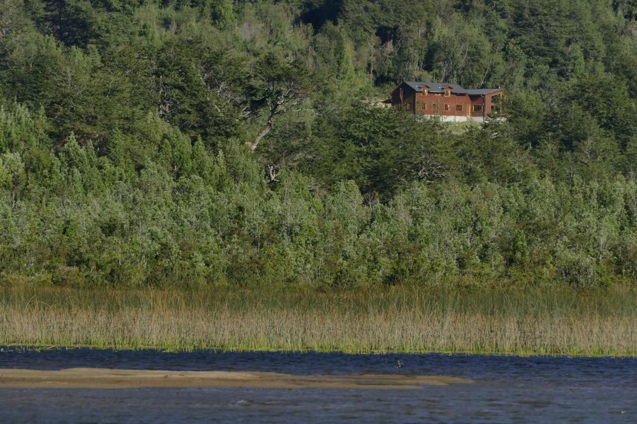 La Cabana Fishing Lodge Puerto Ramirez ภายนอก รูปภาพ